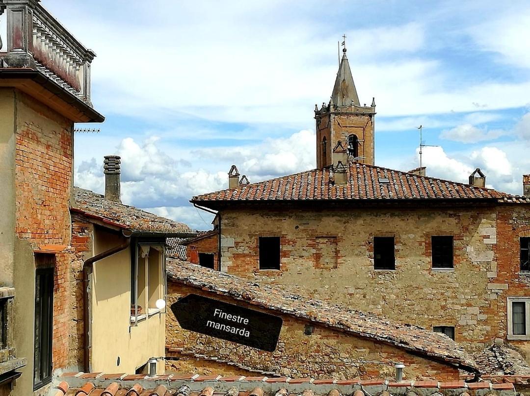 דירות Mansarda Con Solarium Panoramico Su Centro Storico Di Sarteano Vicino Alle Famose Terme Della Val D'Orcia מראה חיצוני תמונה